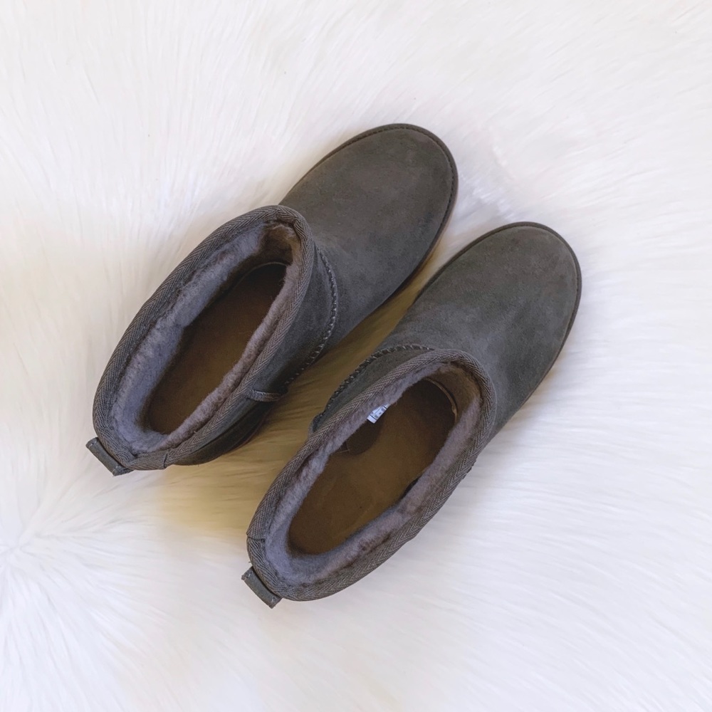 UGG Slate Classic Femme Mini Wedge Boots - Picture 5 of 8